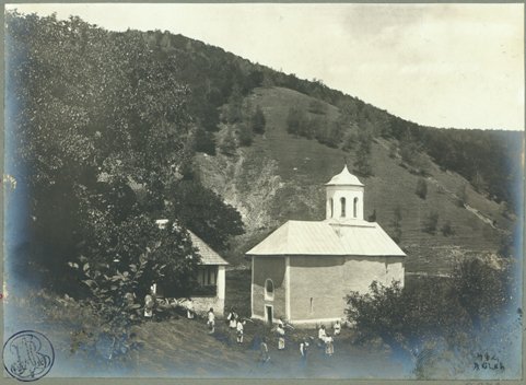 Mănăstirea Prislop între 1900 și 1920, fotografie de Leopold Adler